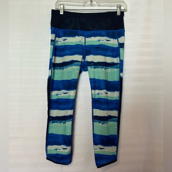 Lululemon Pace Pusher Capri Leggings
Luxtreme Brush Strokes Harbour Blue Menthol - Picture 3 of 12